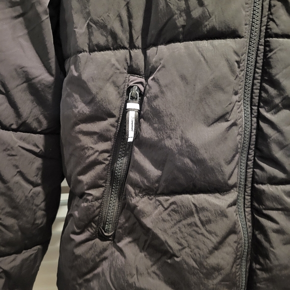 GAP Teen Winter Puffer Jacket - Size 18-20 - Black - Picture 5 of 7